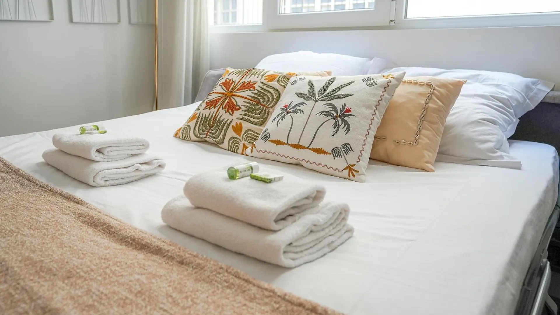 Romantic Getaway - Le Marais - With Ac Paris Apartment